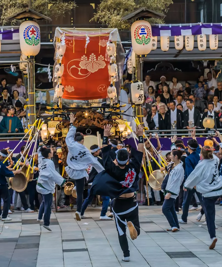 Le festival le plus bruyant du Japon "Festival Kuwana Ishidori"