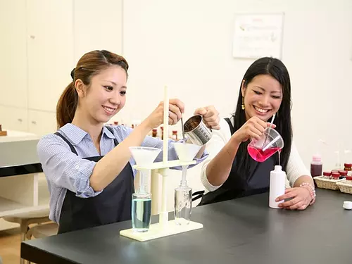 Atelier cosmétique du Menard Aoyama Resort