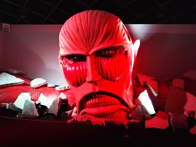 ¡La exposición Attack on Titan SELECT WALL NAGASHIMA se llevará a cabo en Nagashima Spaland!