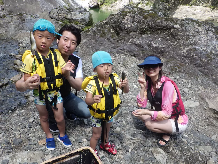 [Osugidani Nature School] Family fun in the river