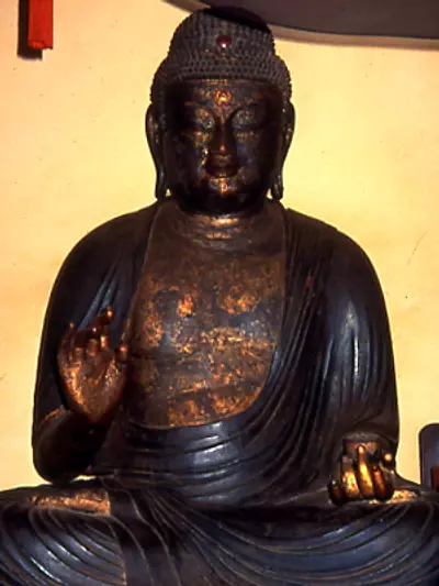 木造薬師如来坐像