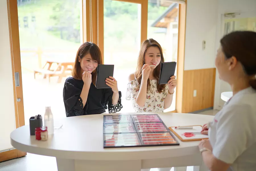 メナード青山リゾート　コスメ工房