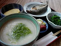 寿司久“梅歌舞杂烩粥”