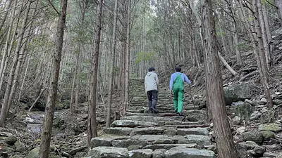 世界遺産「熊野古道伊勢路」随一の絶景！？「松本峠」を、よしお兄さんがてくてく歩きます！