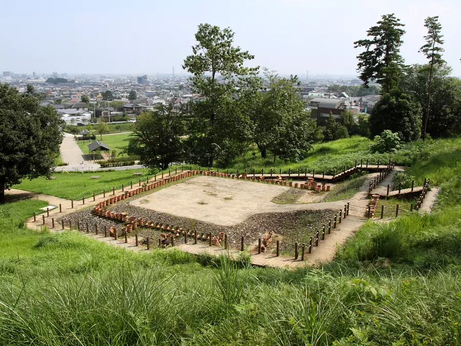 宝冢古坟 (1)