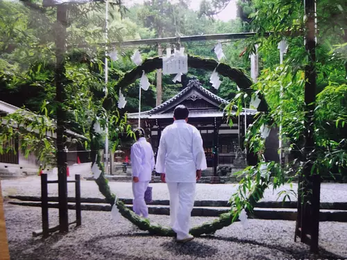 賀毛神社