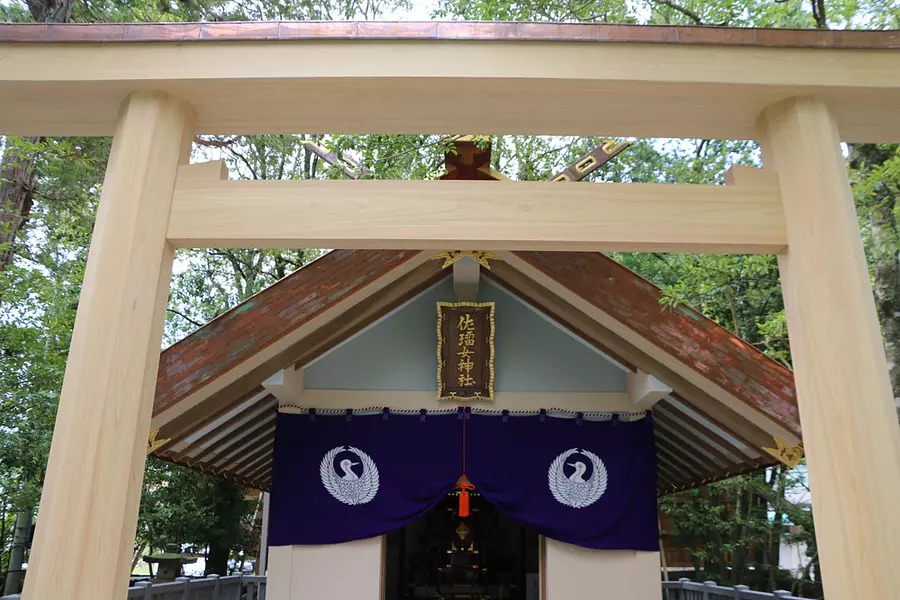 佐瑠女神社