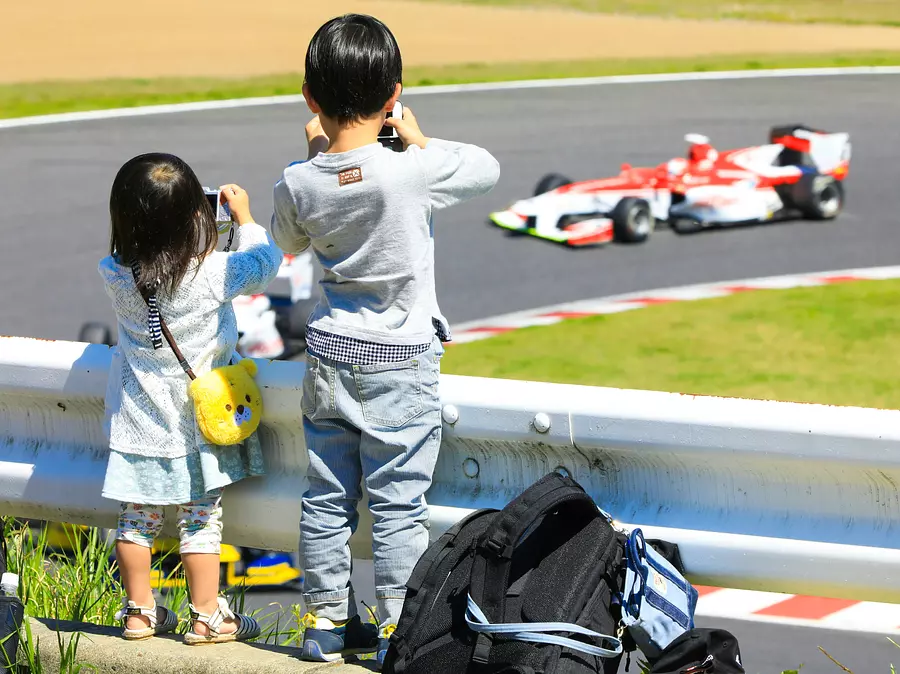 初めてのレース観戦