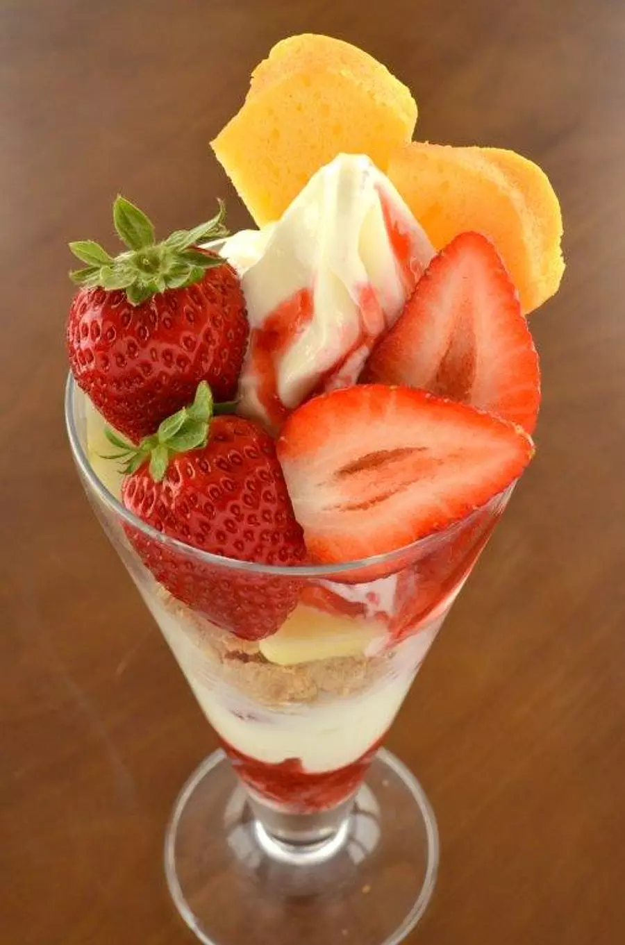 40頭が暮らすモクモクジャージー牧場。牛たちの健康がおいしく安心な牛乳づくりにつながると考え、衛生管理に努めています。