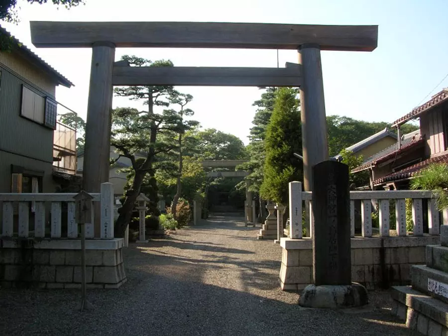 城南神社　一の鳥居