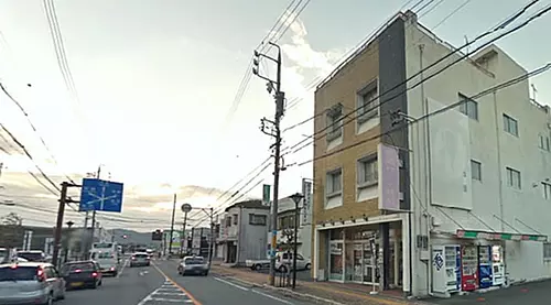 Kaneka Ekimae store