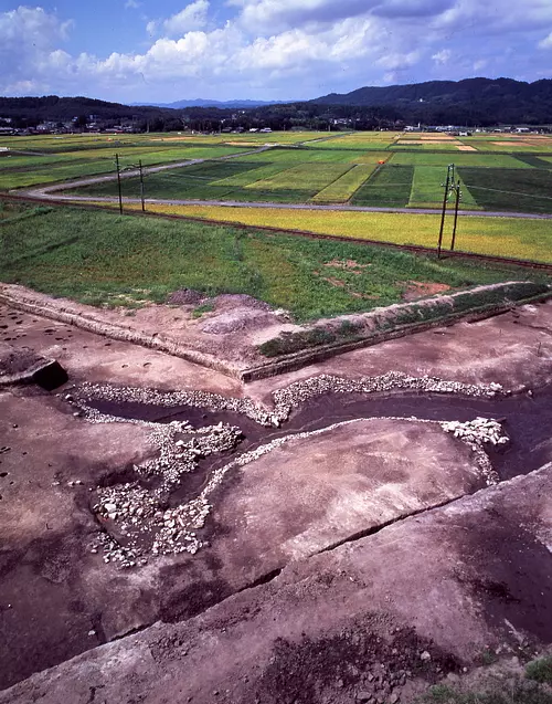 Ruines de Jonokoshi