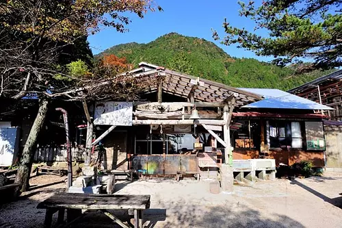 藤內小屋