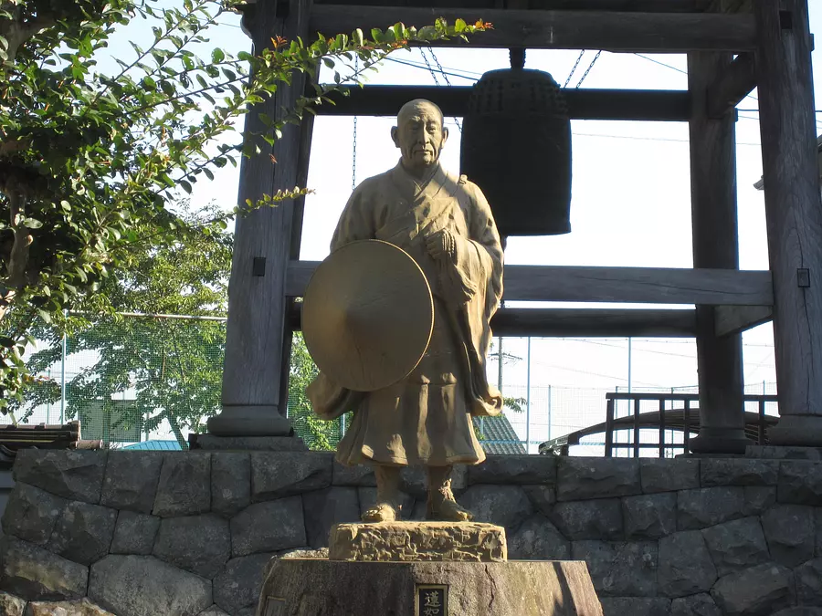 Statue de Rennyo Shonin
