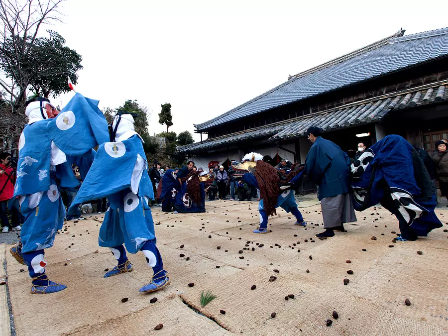 山神の獅子舞②