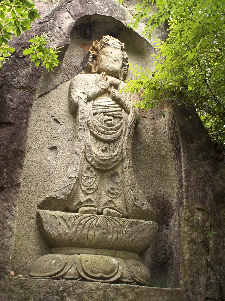 Ishiyama Kannon/Bouddha de pierre ③