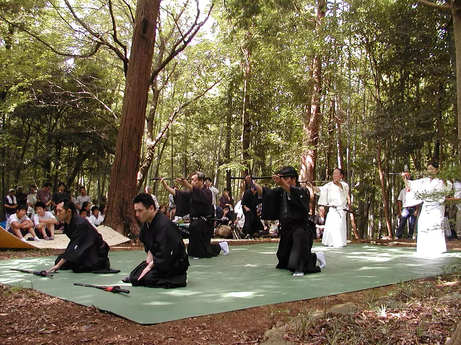 Festival de homenaje al clan Aishu/festival kenso