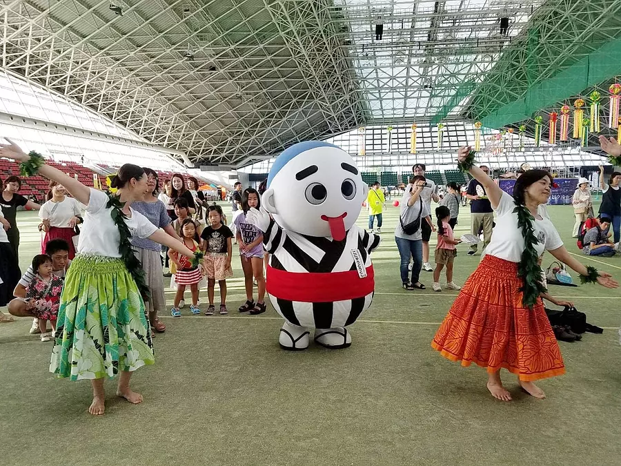 四日市徹夜おどり「よんてつ」