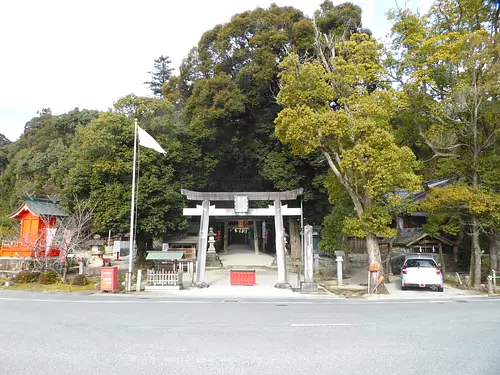 岡八幡宮