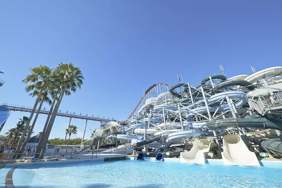 Nagashima Jumbo Seawater Pool One of the world's largest saltwater pools!