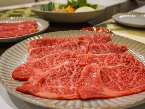 Spécialités du Magasin de Veau Ou_Cours Plaisir