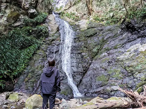 Tanahashi Kamafudo Falls