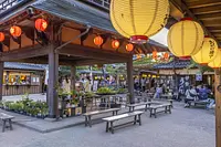 10月 横丁朔日朝市