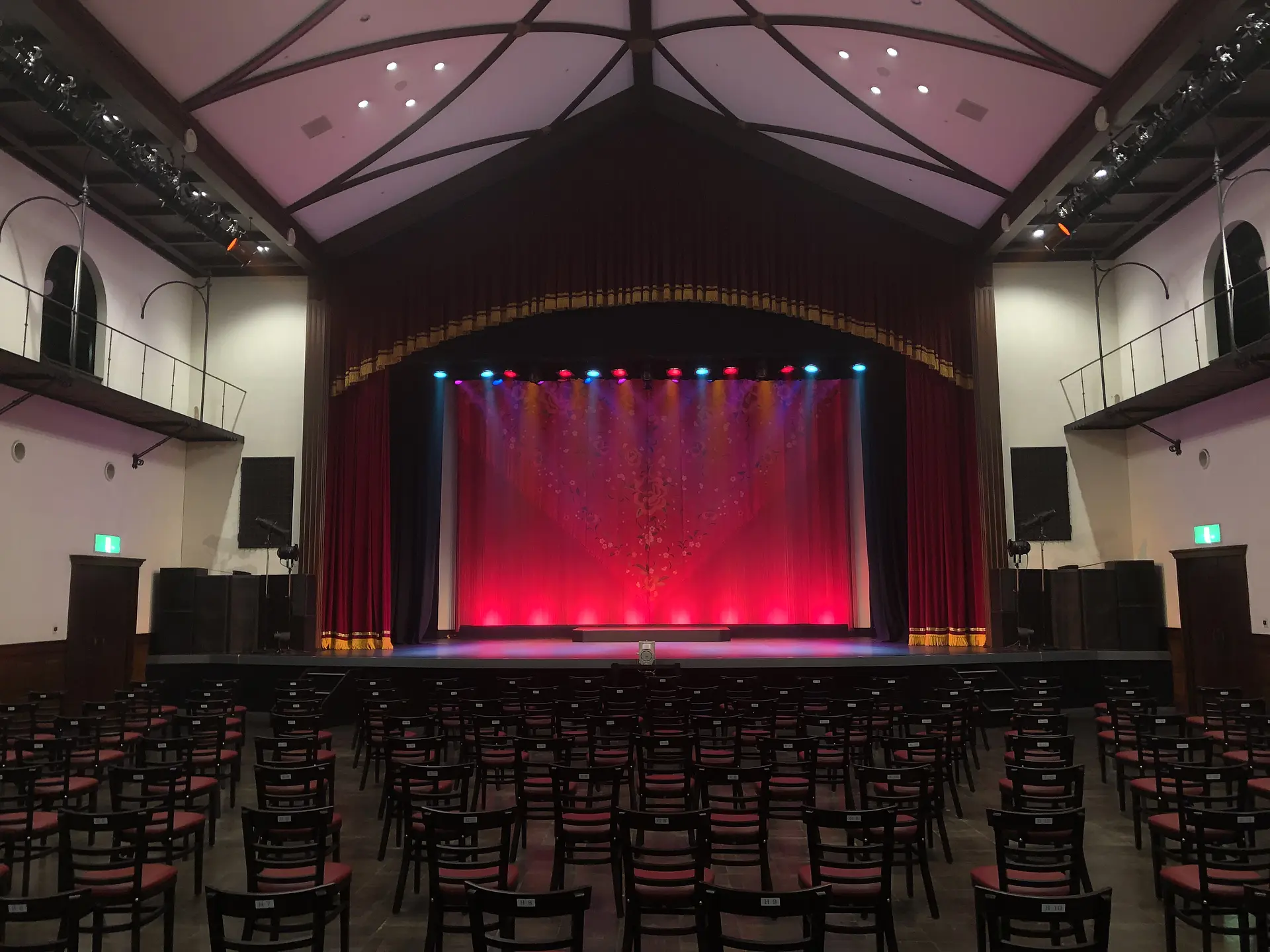 カルメンホール　イメージ