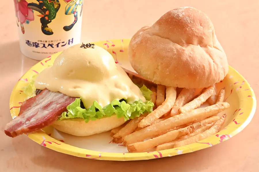 eggs benedict burger set