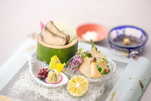 低温調理と蒸し鮑の食べ比べ
