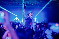 「パーティードーム」懐かしの曲から最新曲まで大人もキッズも楽しめる！