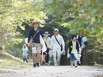 ガサゴソ生き物探検隊