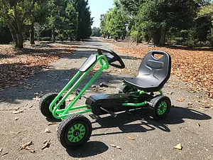 ペダル式ゴーカート（椿グリーンパーク）