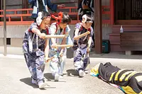 寝獅子