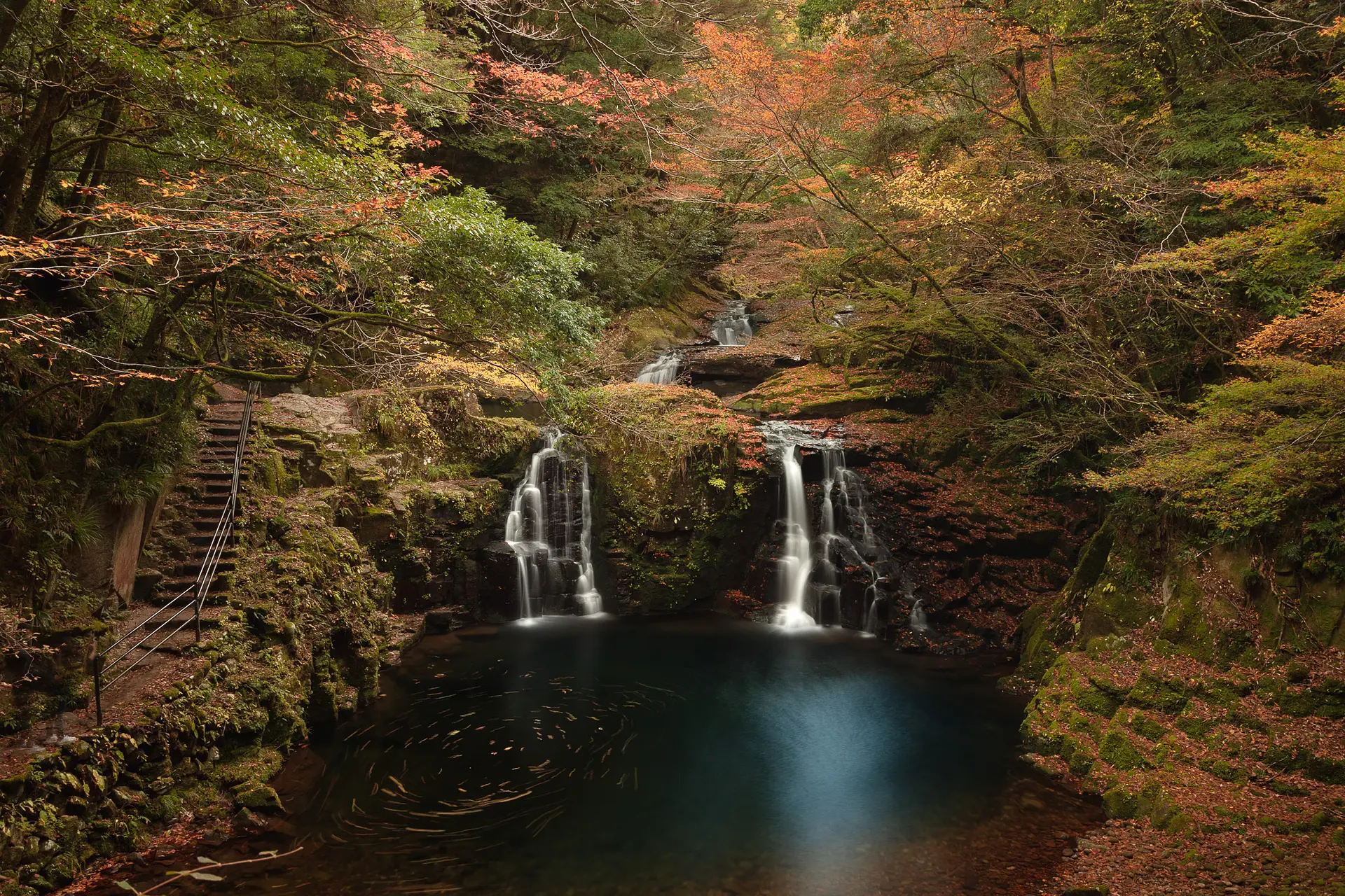 赤目四十八滝　紅葉1