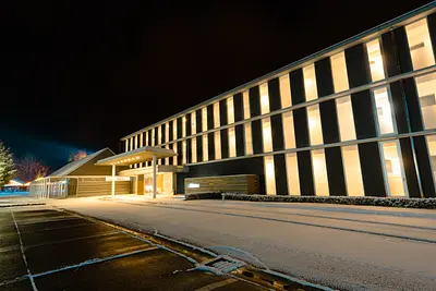 メナード青山リゾート（1）