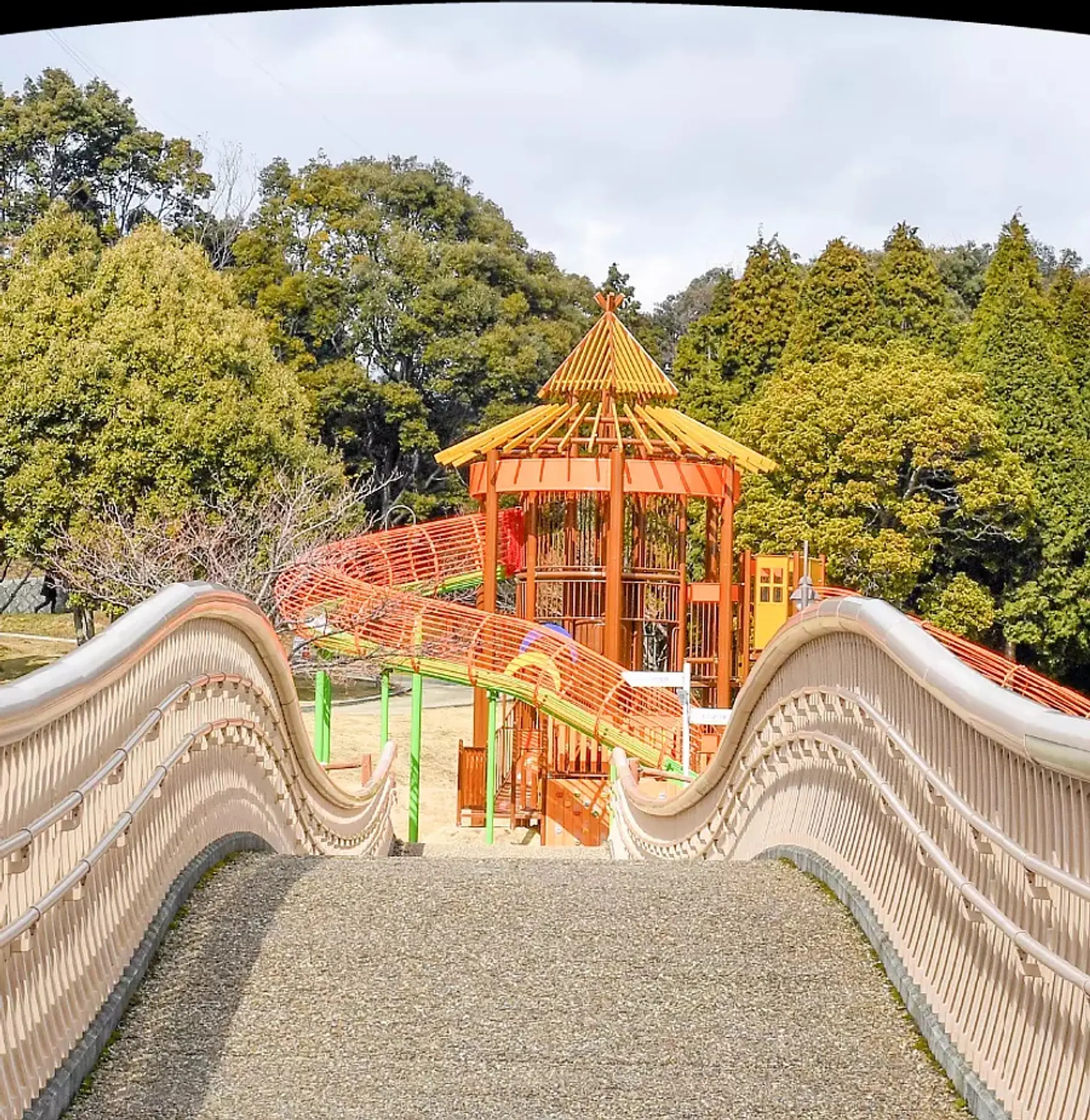 亀山サンシャインパーク