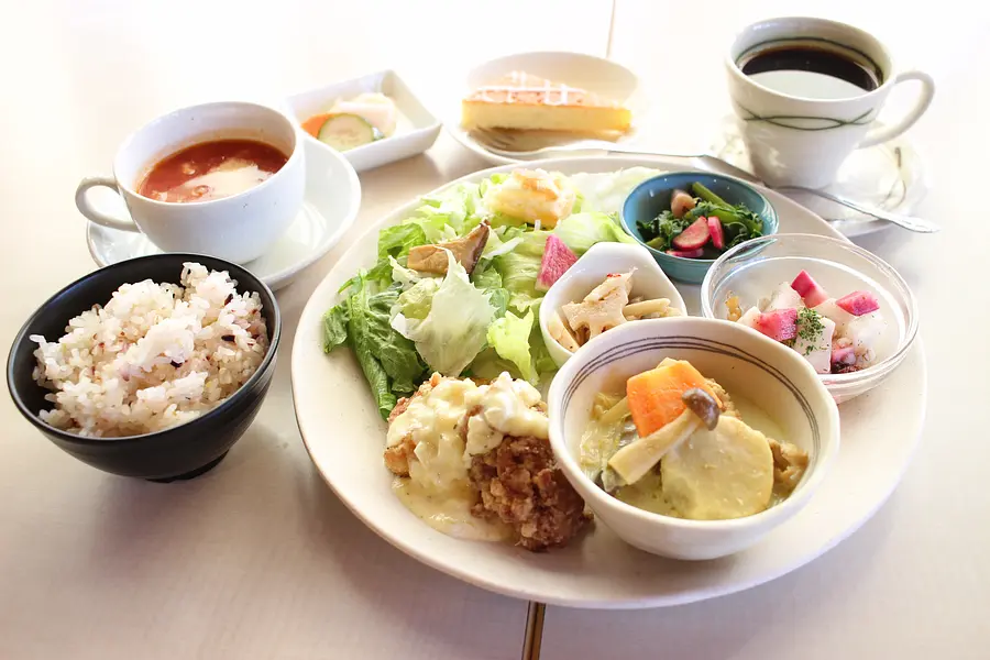 ガーデンカフェ ルーベル「野菜ソムリエの手づくりランチ」