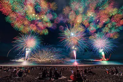 【熊野大花火大会】紀州煙火の彩色千輪菊