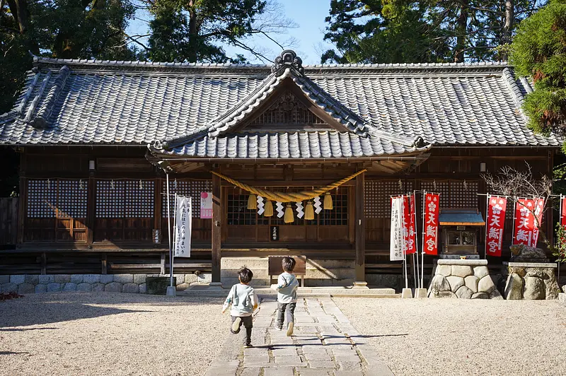 亀山神社