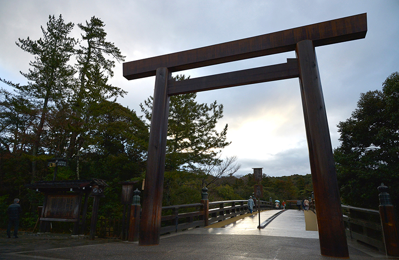 伊勢神宮の早朝参拝