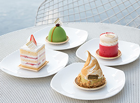 アクアイグニスの朝ヨガでココロも身体も爽快体験！ デトックス女子旅