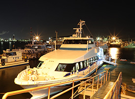 Cruise through the fantastic night view of Yokkaichi Industrial Complex! Sneak into the sacred place of factory night view