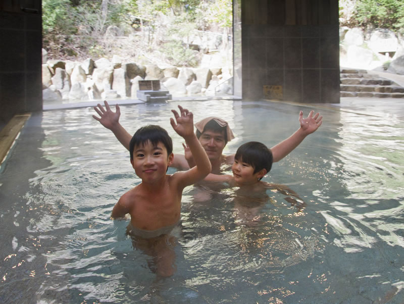 伊賀の里モクモク手づくりファーム　野天もくもくの湯
