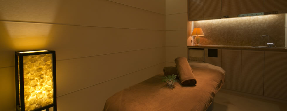 専属エステティシャンがつく、全室個室のプライベートサロン。人気のため事前予約がおすすめ。