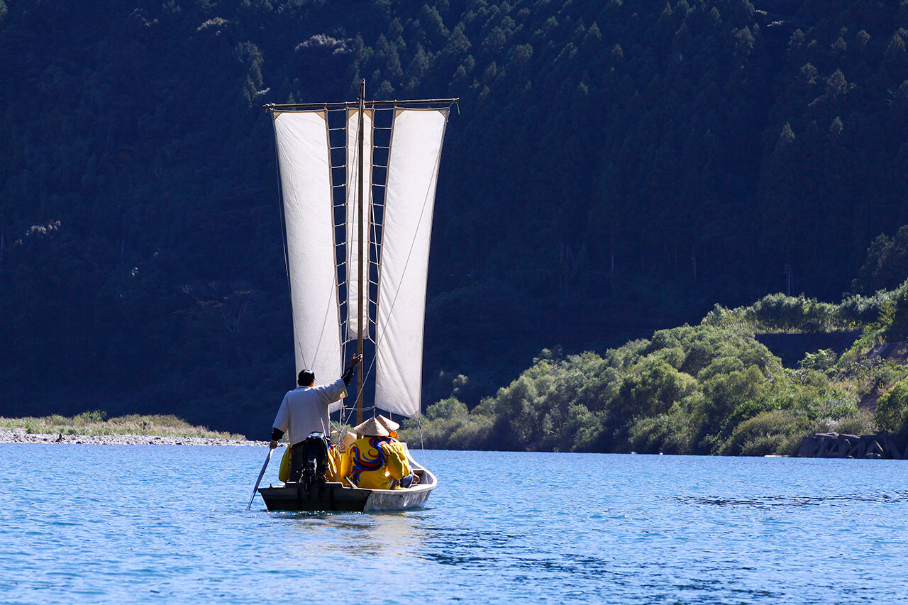 三反帆（さんだんぼ）